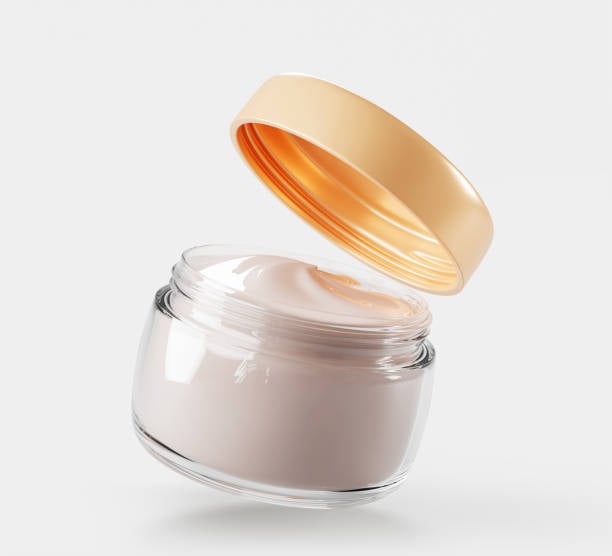 Advanced moisturizers for skin healing and clarity improvement